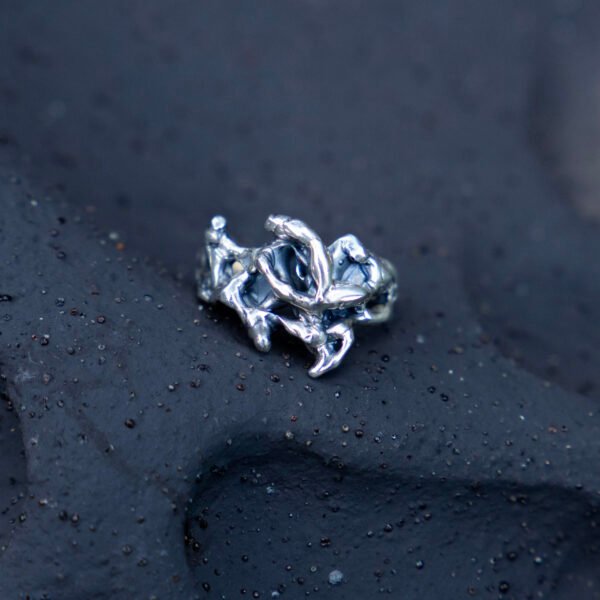 Mutation Strike Ring