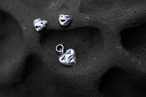 Rotten Hearts - Charms